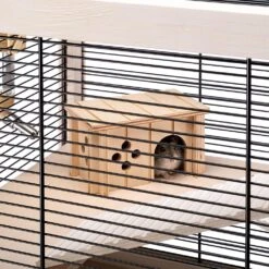 Ferplast Cage En Bois De Hamsterville -Magasin De Fournitures Pour Animaux De Compagnie 72111 7 0190008140 1800x1800 2